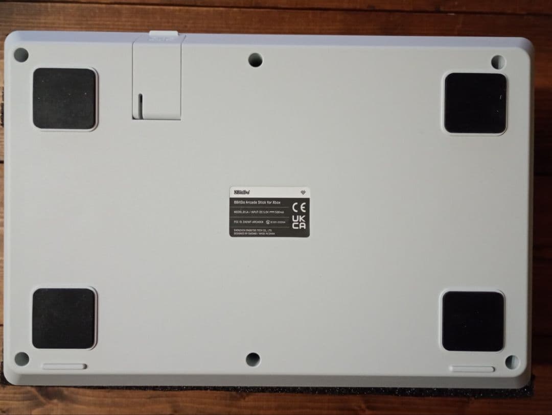 8BitDo アーケードスティック for Xbox コントローラー ホワイト