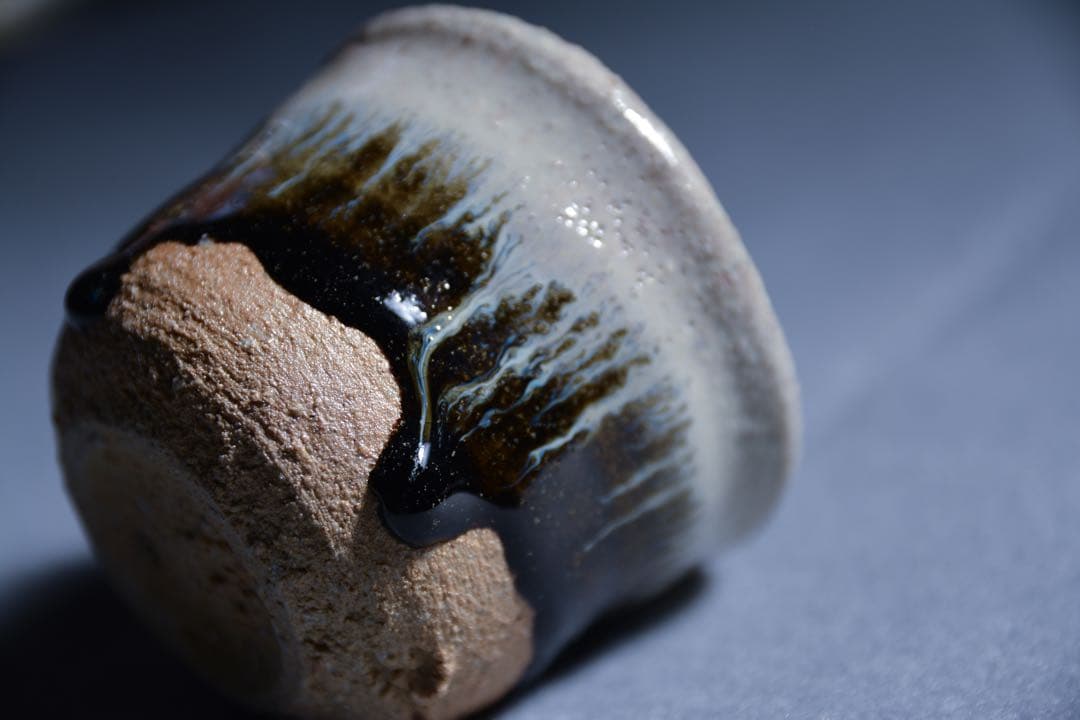 いろはや様◯西岡小十　朝鮮唐津ぐい呑　共箱