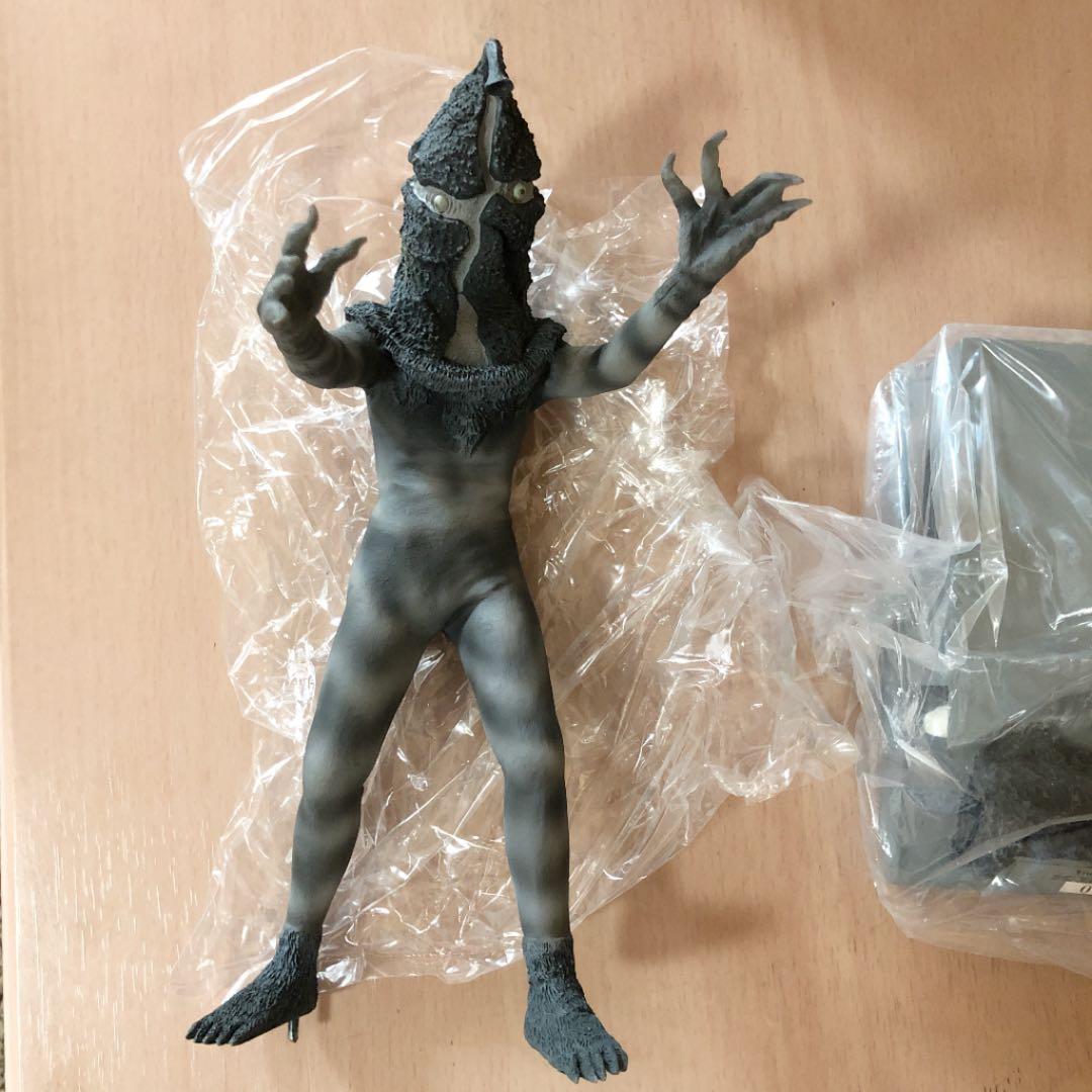 ⭐️レア・美品⭐️コレクション　ウルトラシリーズ4 怪獣　ケムール　フィギュア
