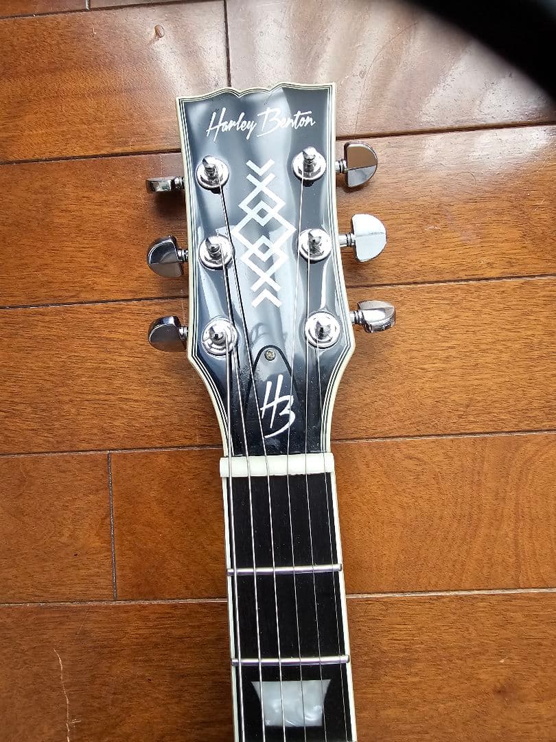 ギター harley benton sg