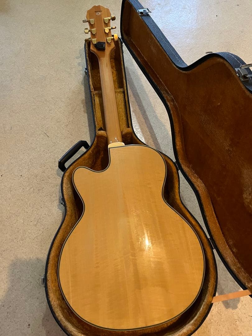 ジ*ー様 Epiphone Joe Pass フルアコ ナチュラル　ハードケース
