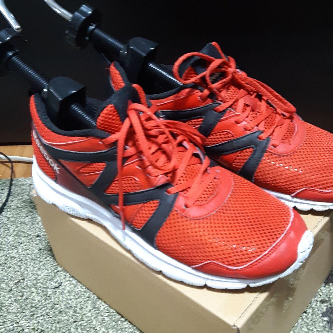 リーボック　Reebok　スニーカー