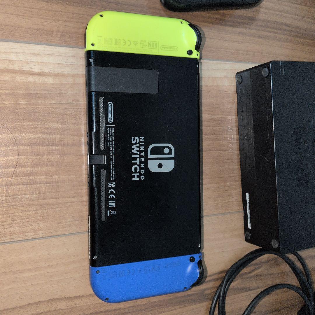 Nintendo Switch プロコン コード 付属