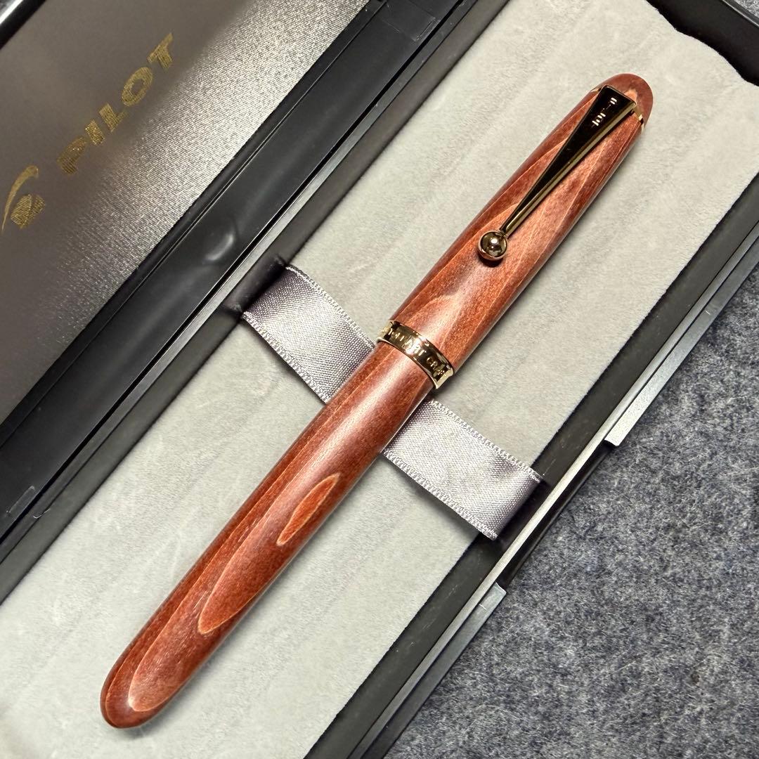 パイロット万年筆 カスタム 楓(かえで)　CUSTOM MAPLE 〈M〉 中字