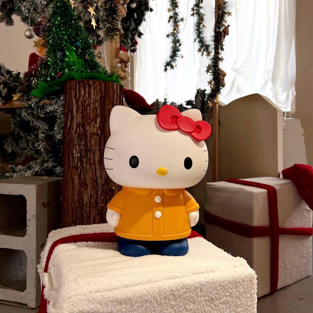 ハローキティ PVC貯金箱約38cm