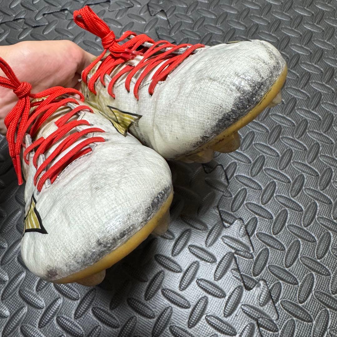 美品　ミズノアルファ　24.5cm