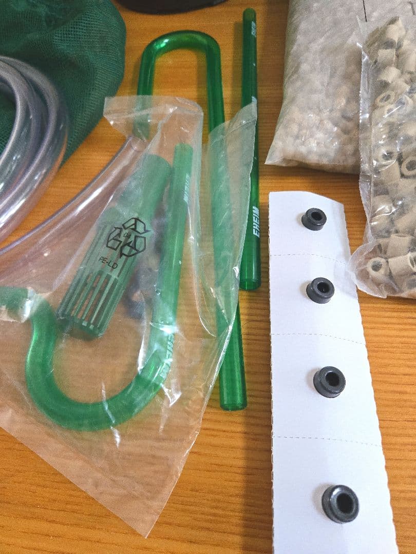 エーハイム2215外部フィルター/新品未使用ろ材付き/スターターセット/水草水槽