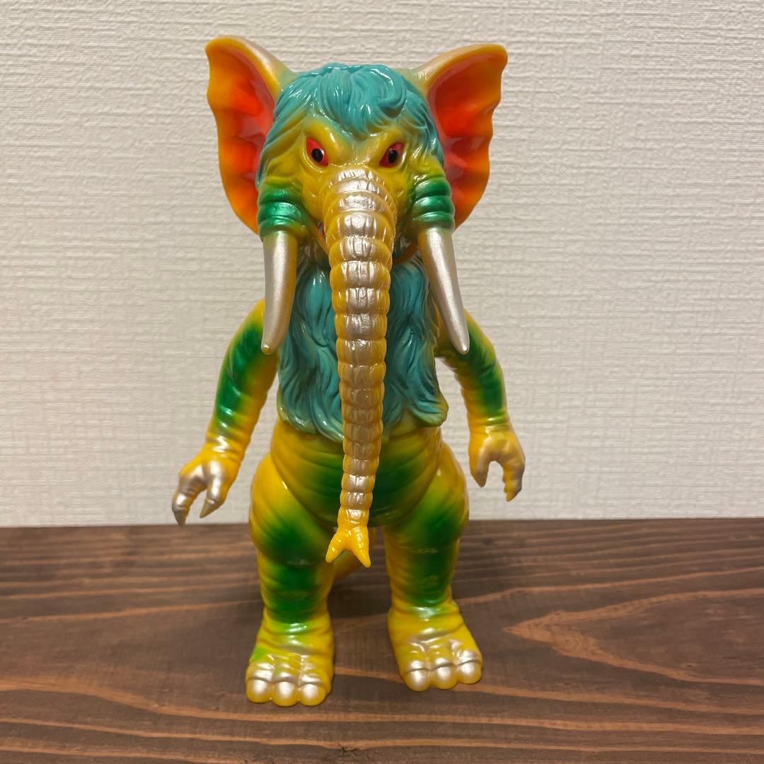 ブルマァク　タイガン　ソフビ