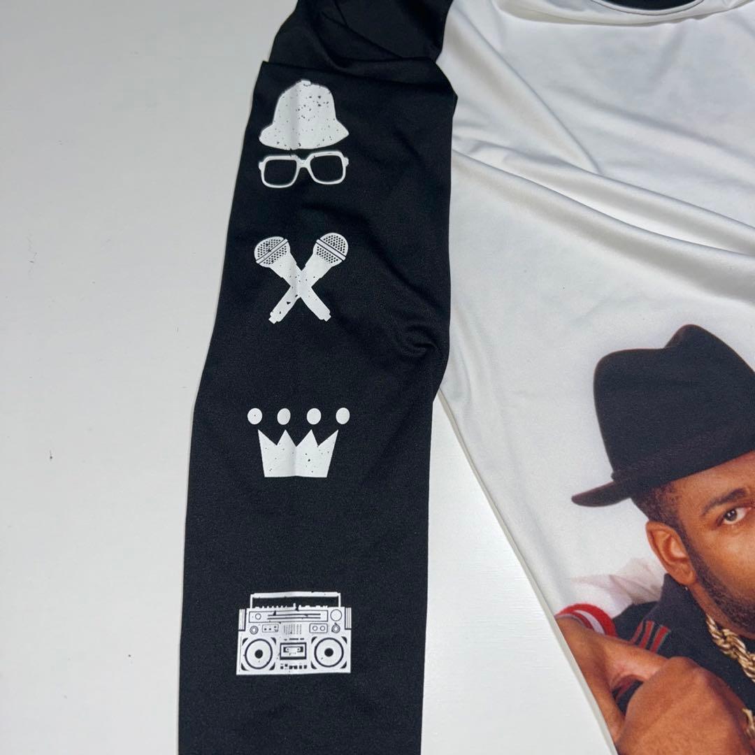 レア新品タグ付きBurton × RUN DMC バートン　　ベースレイヤー