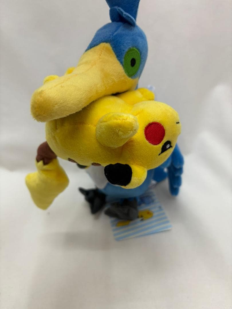 海外限定 ポケモン ピカチュウ＆ウッウ ぬいぐるみ｜ブルブルマスコット