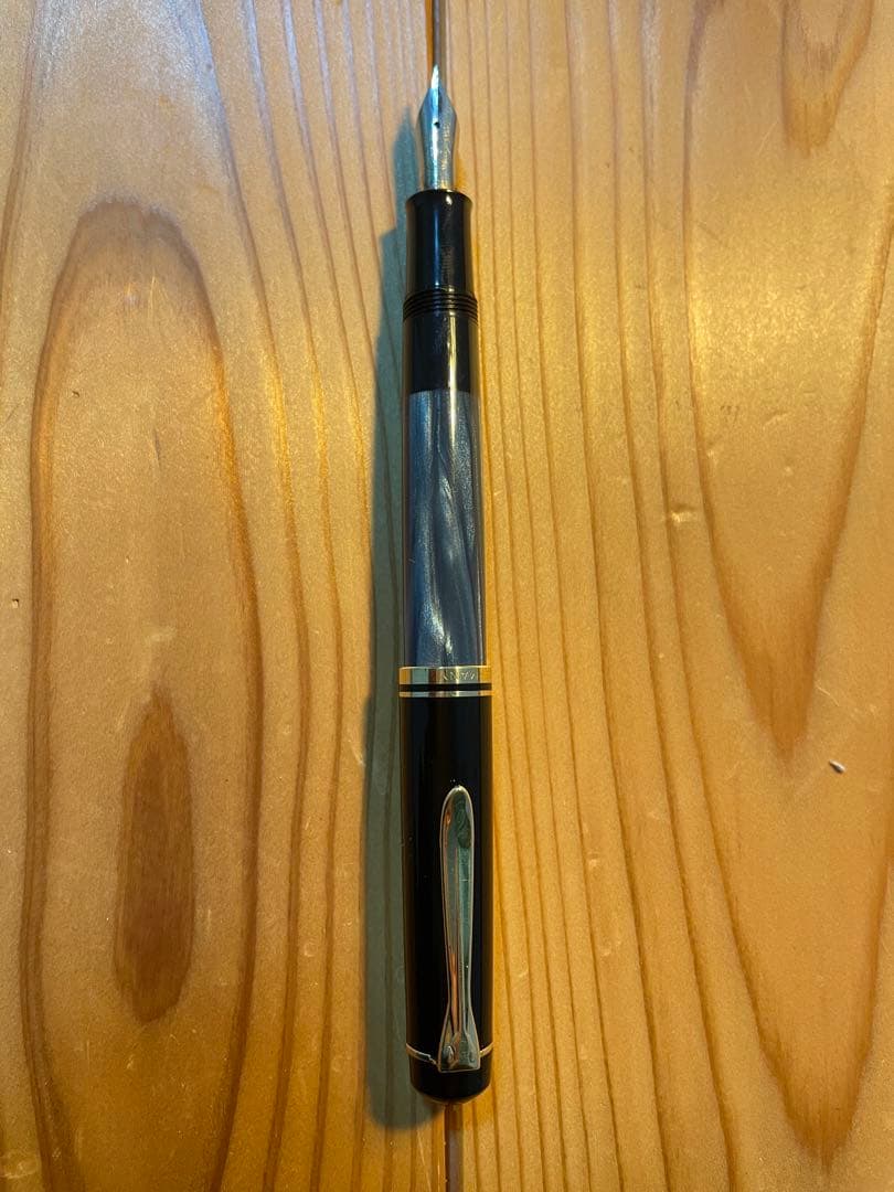 Pelicanペリカン　M200 万年筆