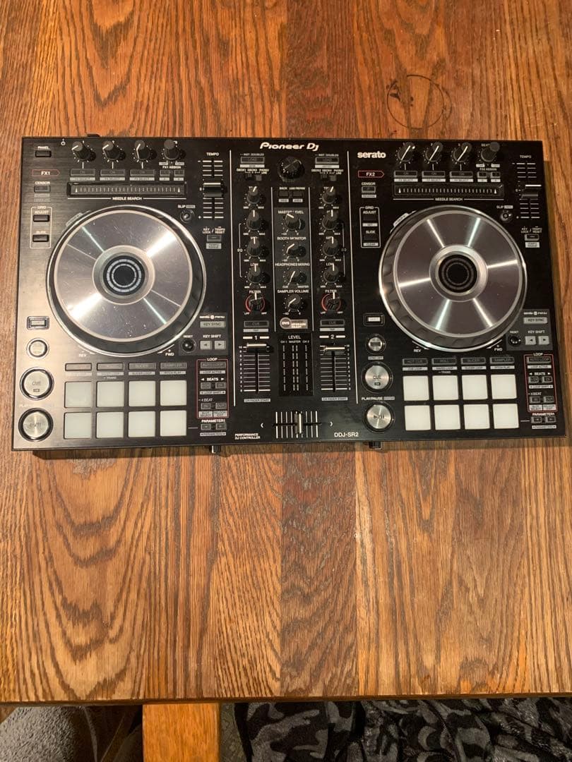 Pioneer DJ DDJ-SR2 コントローラー