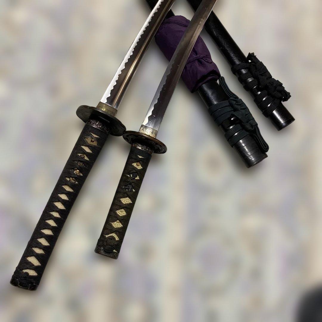 居合大刀(刀袋付)と脇差模造刀