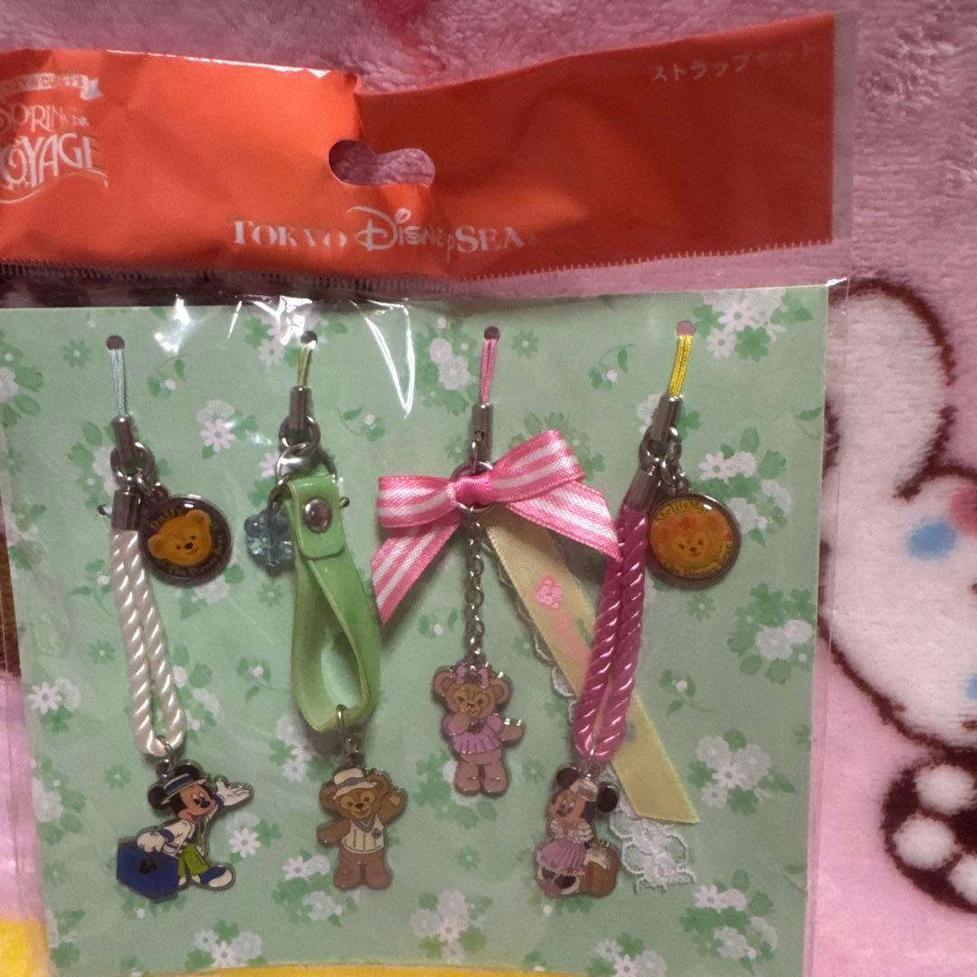 スプリングボヤッジ❤️ミッキー、ミニー、ダッフィ、シェリーメイ　ストラップセット