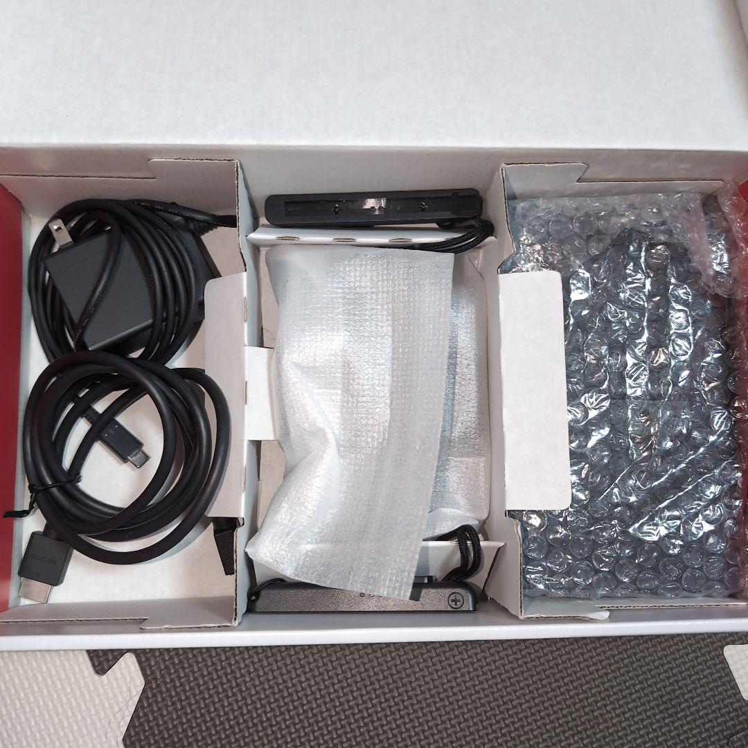 SDカード128GB付属　Nintendo Switch バッテリー強化版　説明