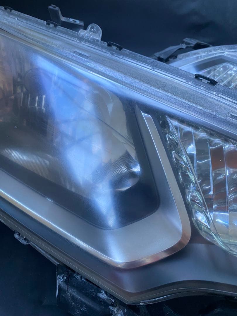 ホンダ フィット GK3 2013〜2017年 前期型　ハロゲン ヘッドライト