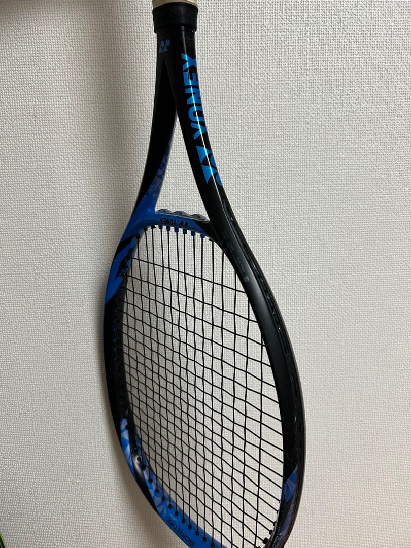 お得❗️ヨネックス硬式テニスラケット　4本セット EZONE100 中古品