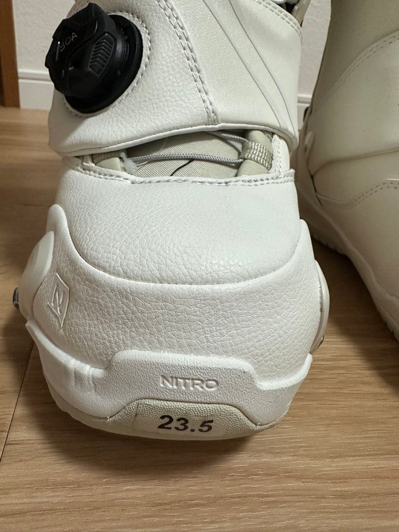 NITRO スノーボードブーツ 23.5cm ホワイト