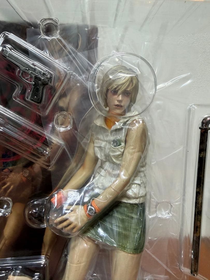 サイレントヒル3 ヘザー　1/6スタチュー(欠品あり)