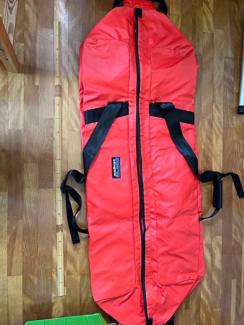 Patagonia アメリカ製　大容量ボストンバッグ 赤