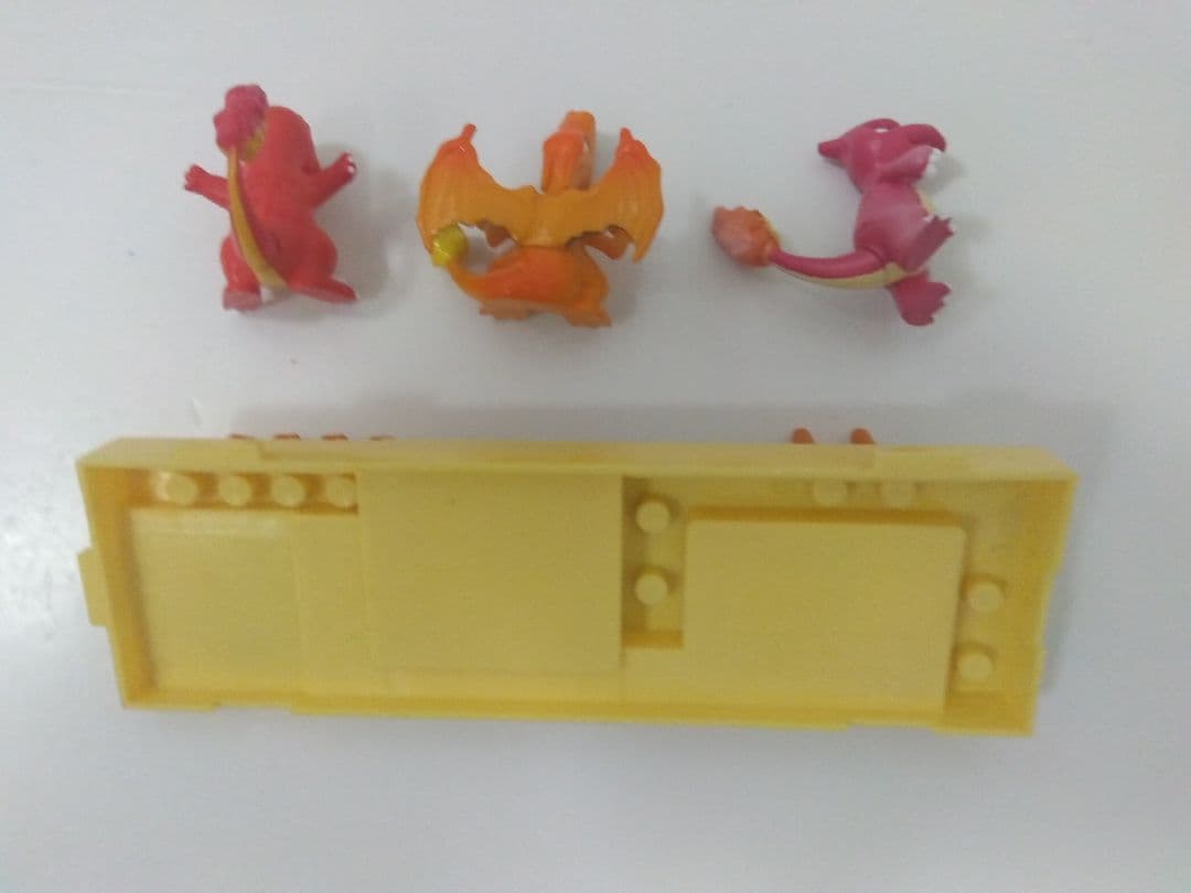 超激レア　モンスターコレクション　初期　リザードン　ピカチュウ　等　13体セット