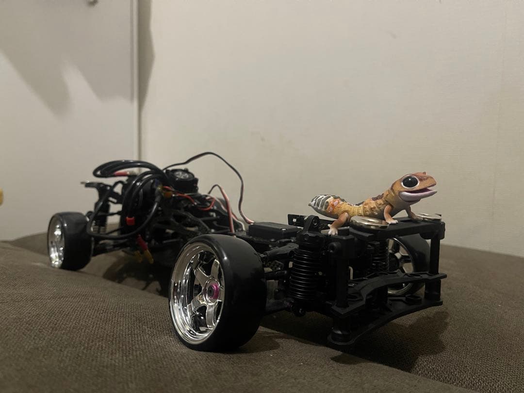 ラジコン。フタバ4pl付き