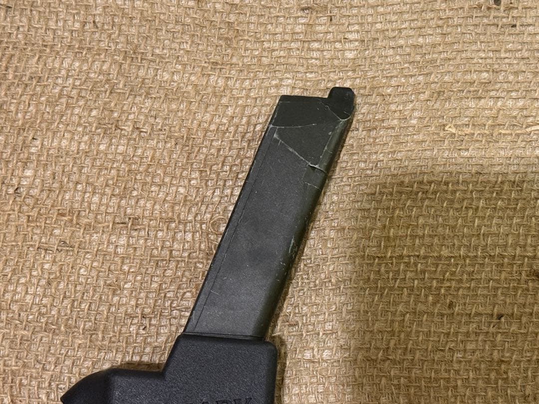 プライマリーエアソフト製 GLOCK用 アダプター（マルイ G17 Gen4用）