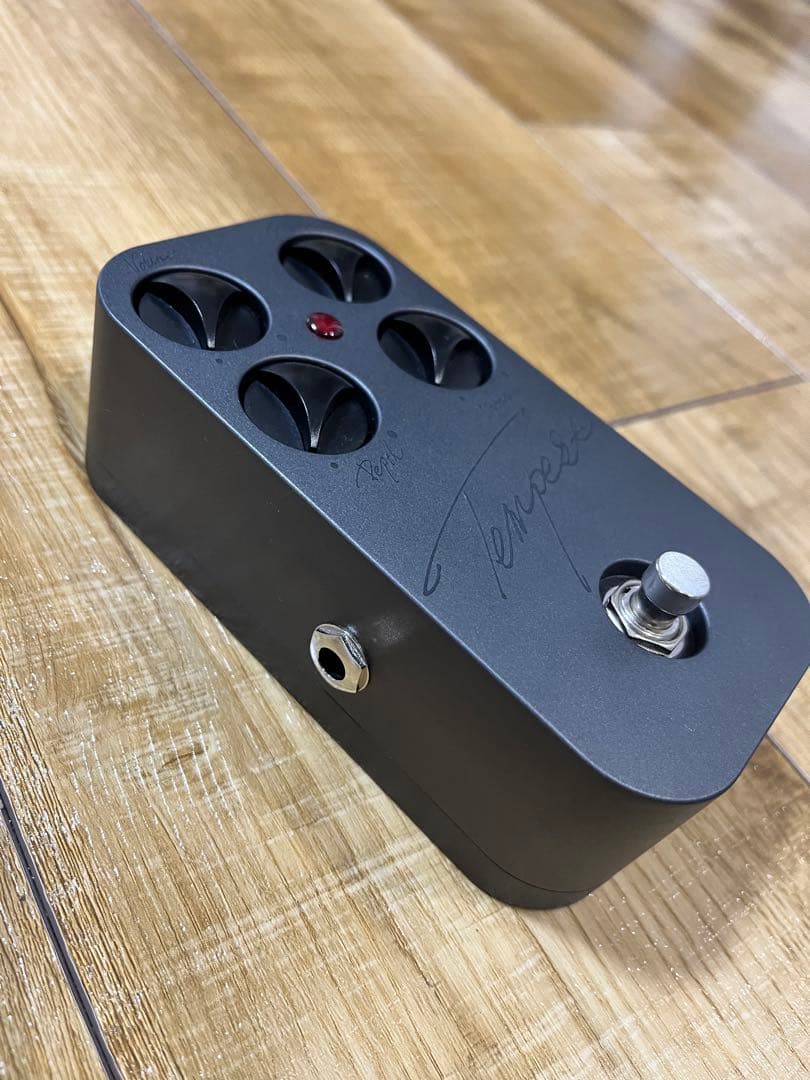 佐藤　Tempest ギターエフェクター