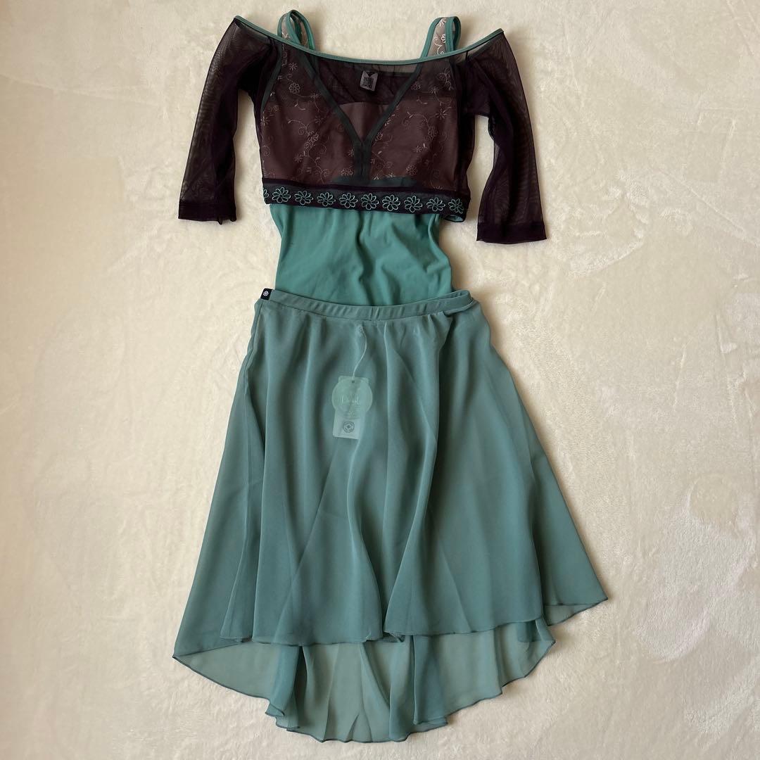 Dellalo MILANO レオタード Mサイズ