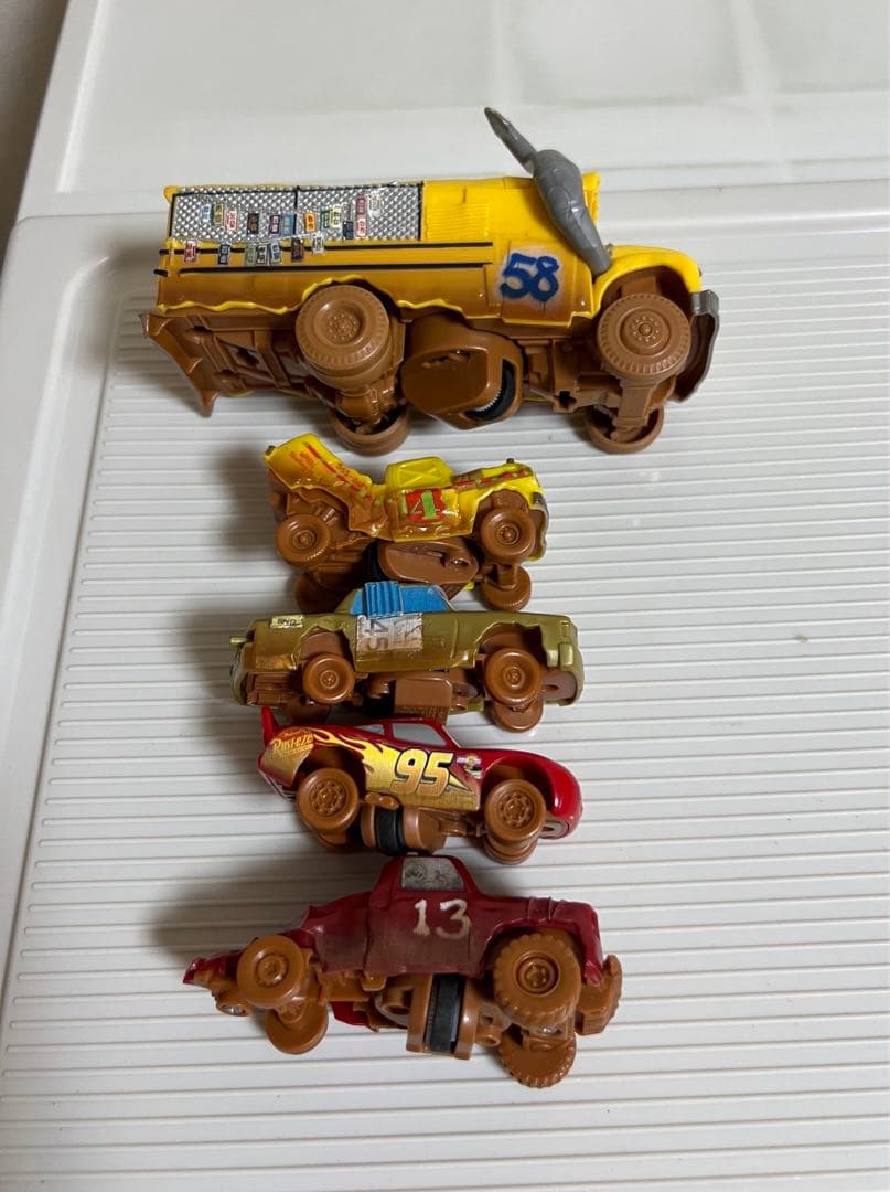 カーズ、ミニカー（クレイジーエイトクラッシャーズ）（ミスフリッター、４５番）