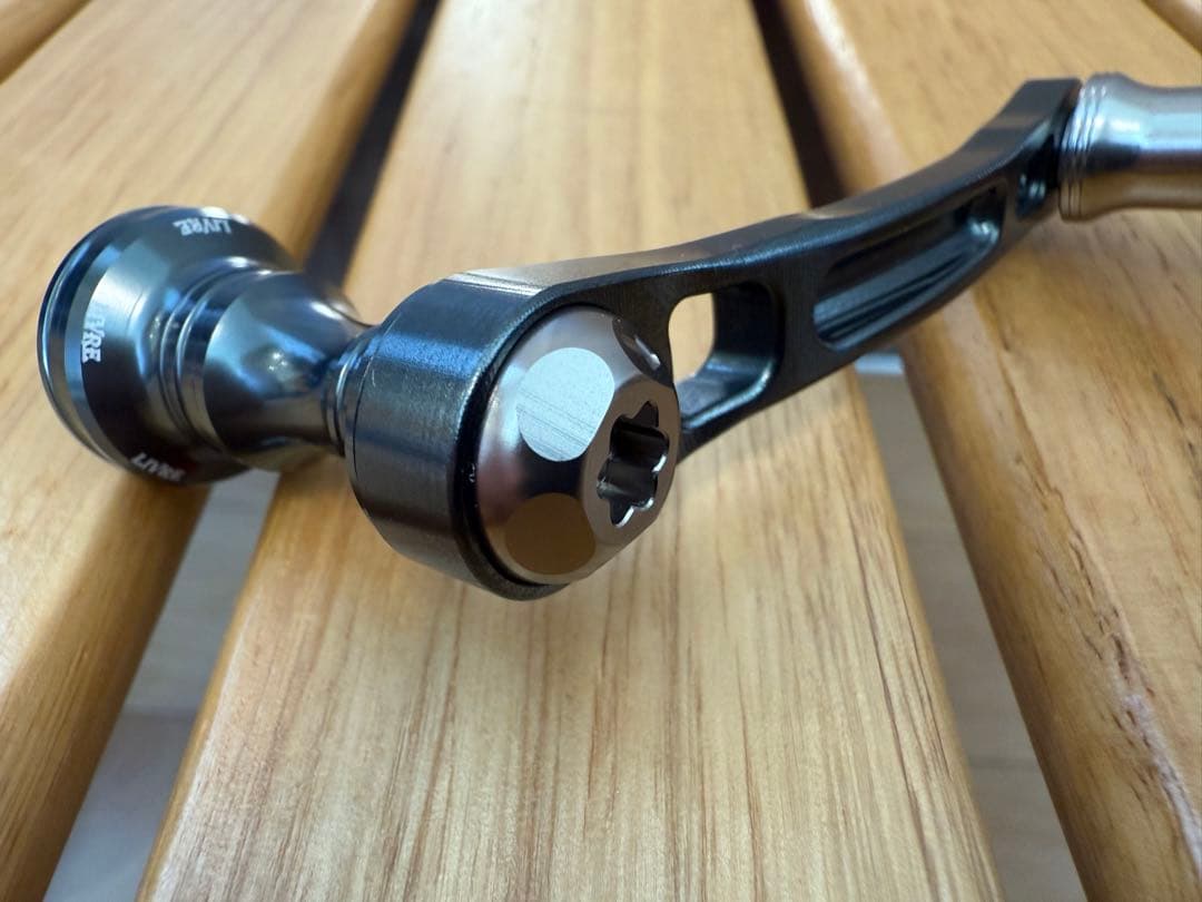 LIVRE リブレ ライトアーム58 EP37 シマノ カスタムハンドル