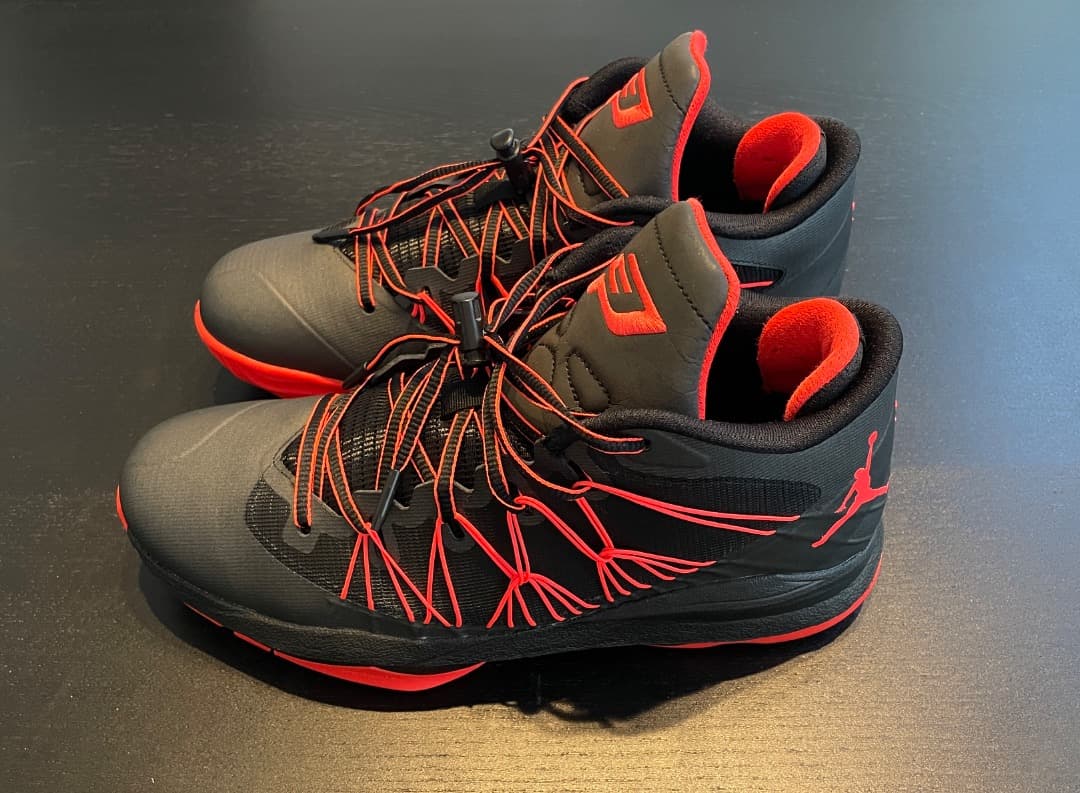 JORDAN CP3.VII AE 9.5 ブラック/レッド