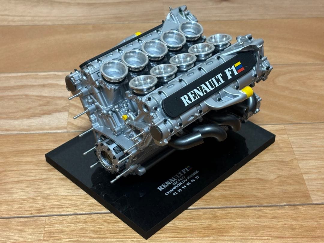 EXCEPTION 1/5 RENAULT F1 RS9 V10 エンジン訳あり