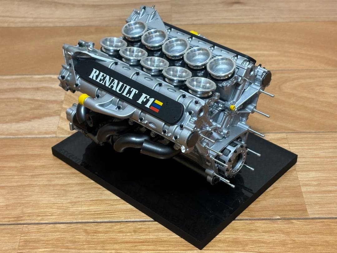 EXCEPTION 1/5 RENAULT F1 RS9 V10 エンジン訳あり