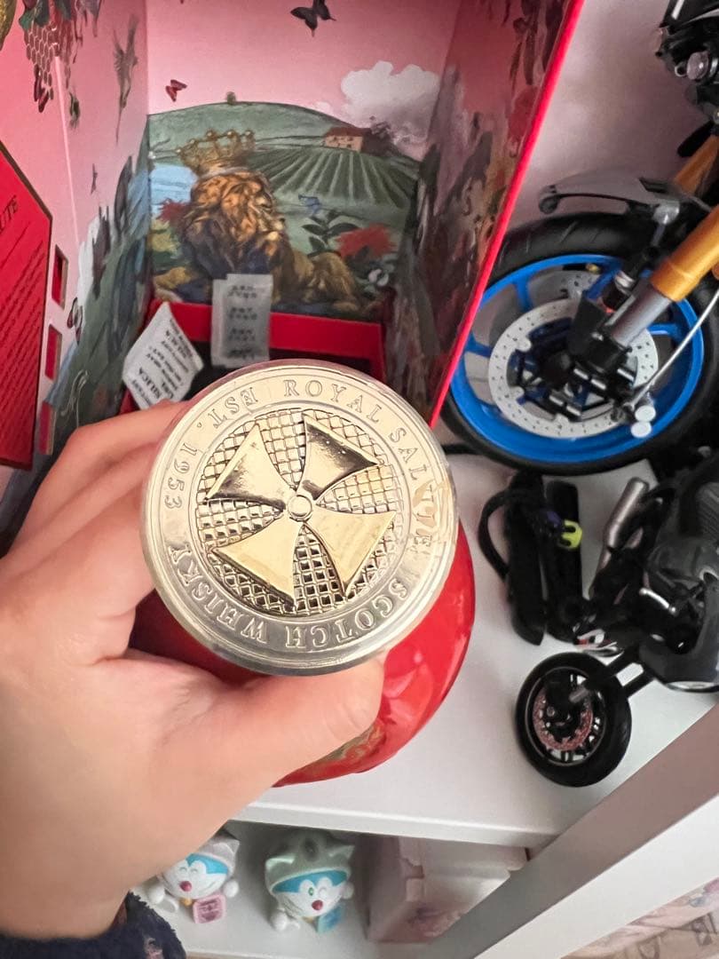 ロイヤルサルート 24年　2本セット