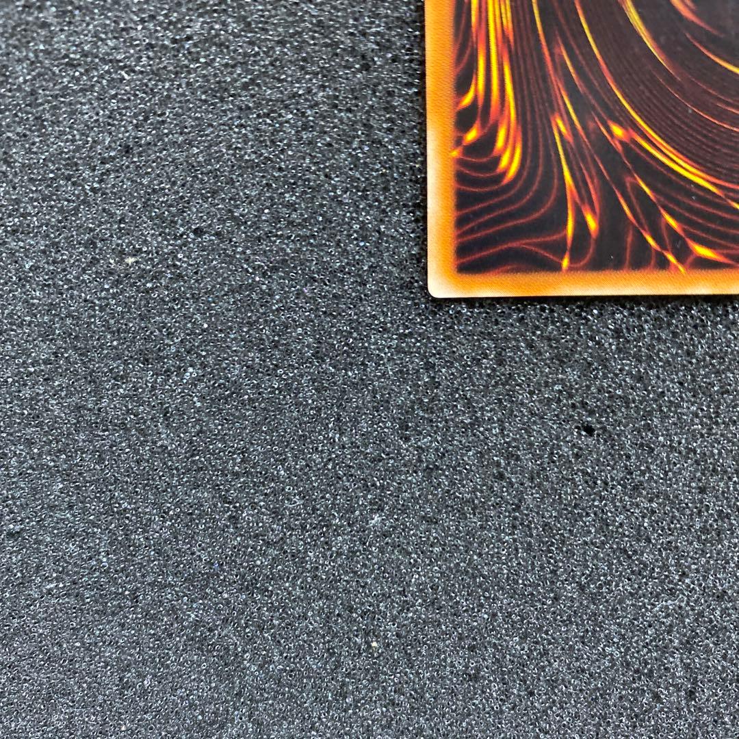 何*き様 【美品】　遊戯王　超魔導剣士－ブラック・パラディン　レリーフ