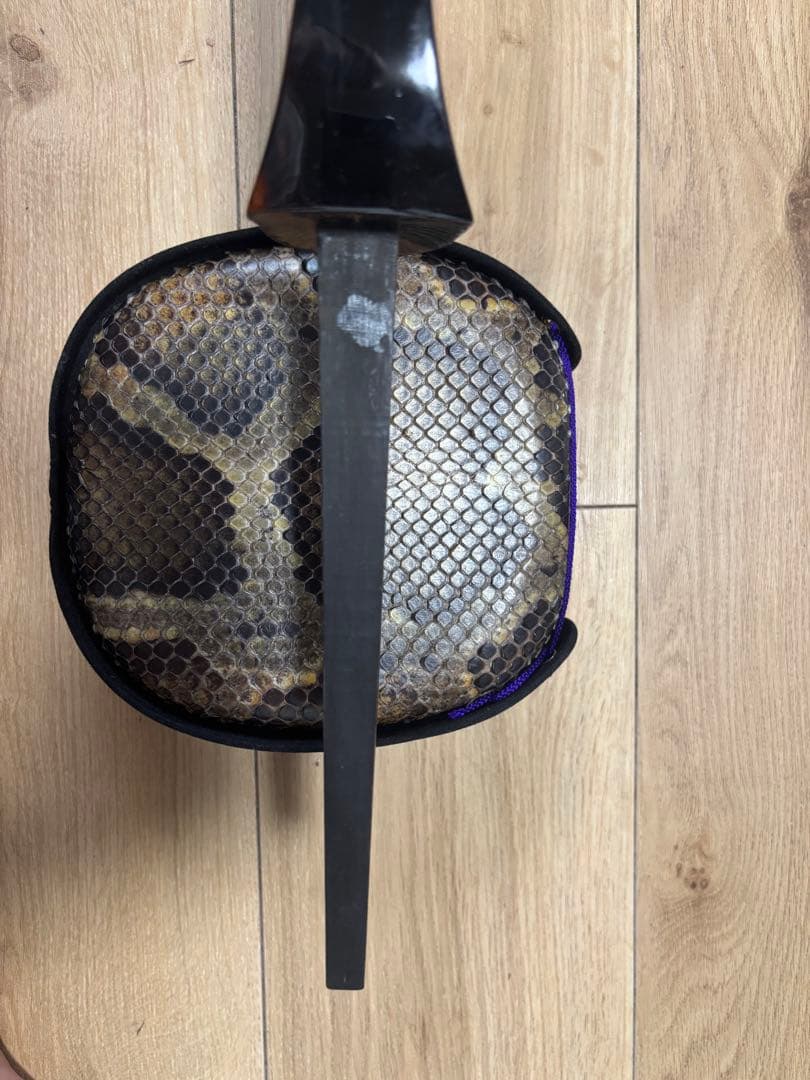 沖縄三線　重さ500グラム　真嘉比型