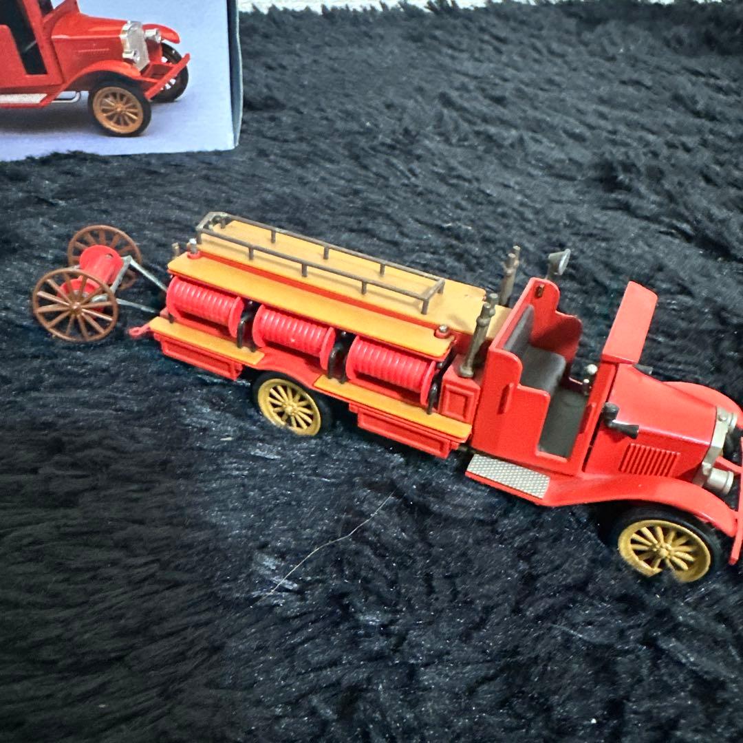 CONRAD ボルボ LKW1928消防車 1/43 ミニカー 箱付き