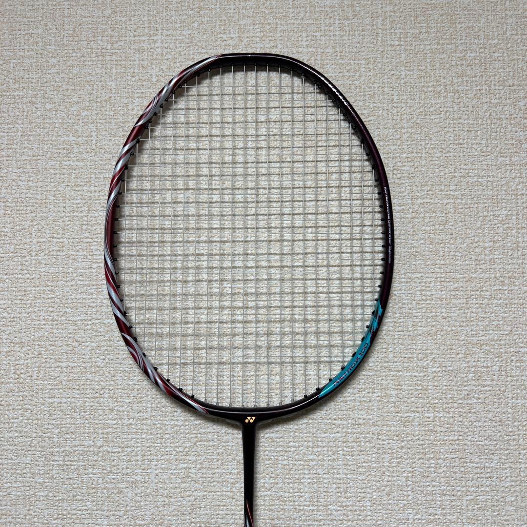 ヨネックス　美品　アストロクス100zz 4U6 2本セット