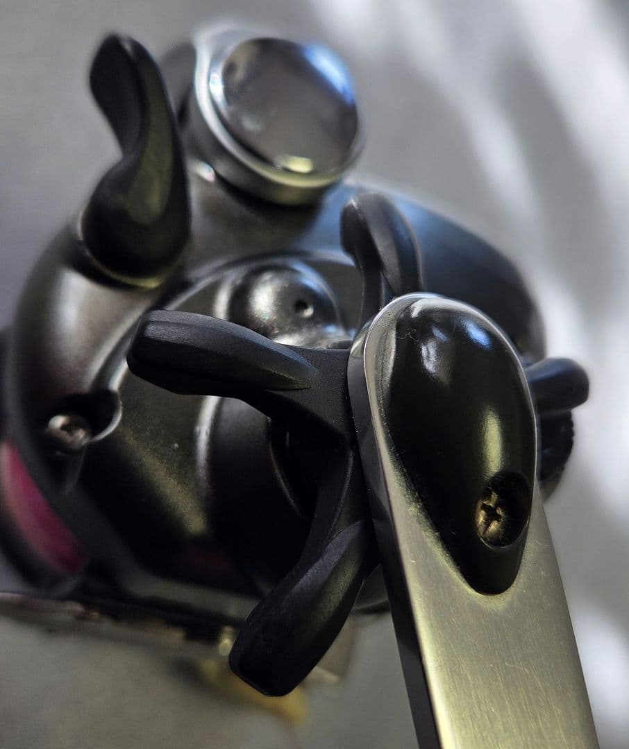 RYOBIアドベンチャーSS700AC 電動リールAdventureデジタル表示