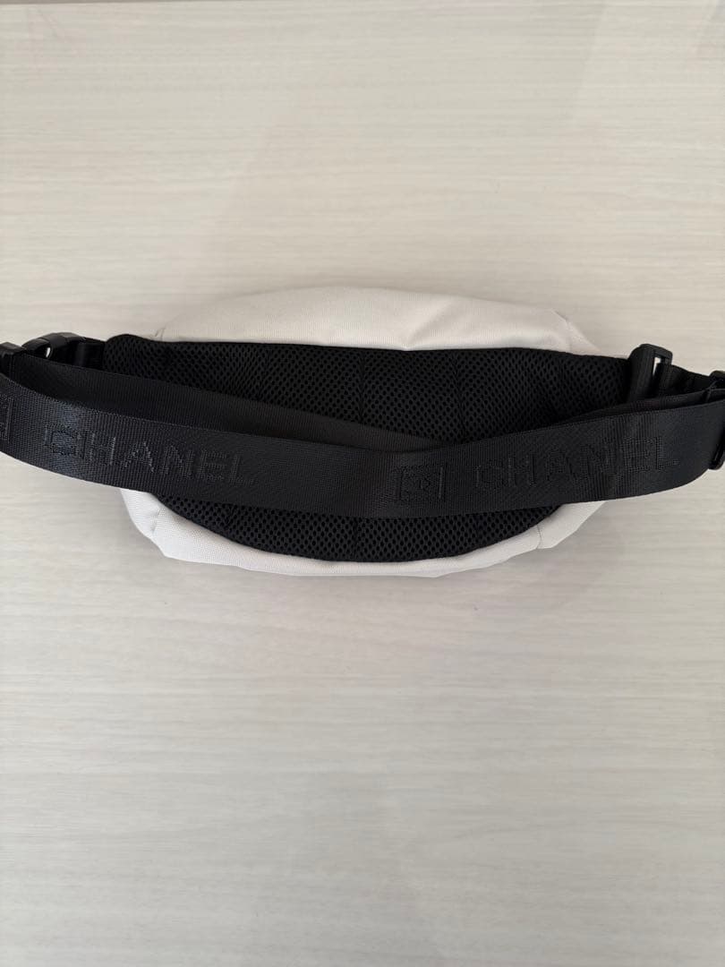 CHANEL ボディバッグ ノベルティ