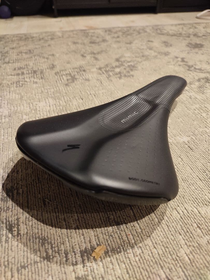 PHENOM W/MIMIC COMP SADDLE WOMENスペシャライズド