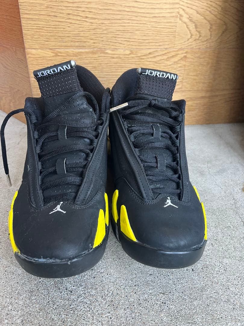 レアNIKE AIR JORDAN 14 RETRO THUNDER