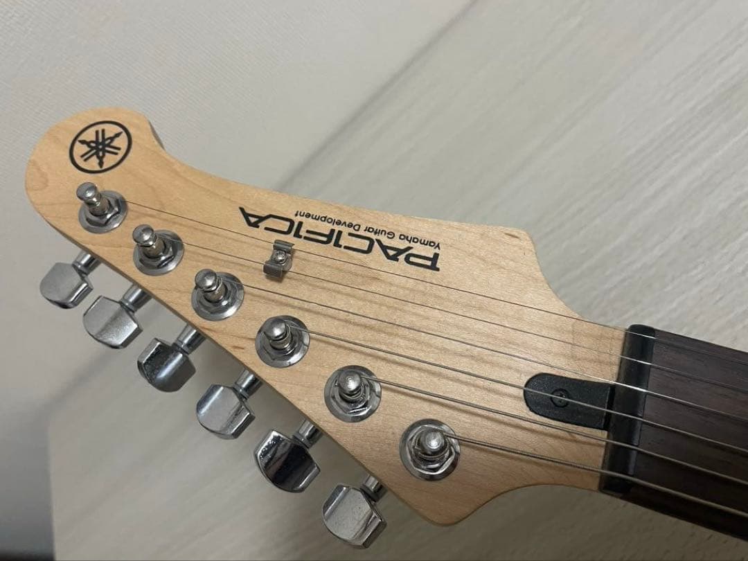 ヤマハ YAMAHA エレキギター PACIFICA PAC120HBL