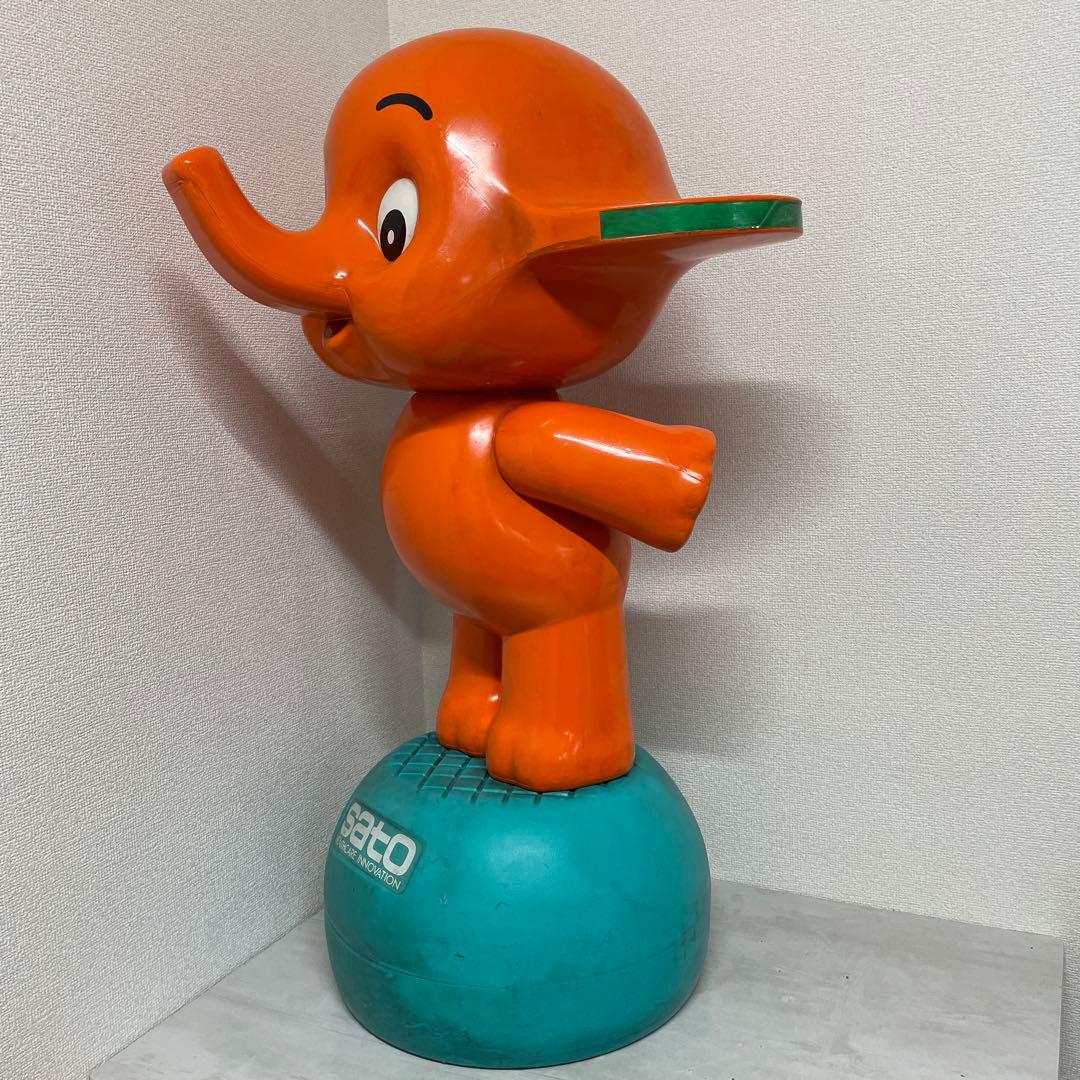 佐藤製薬　サトちゃん　特大フィギュア