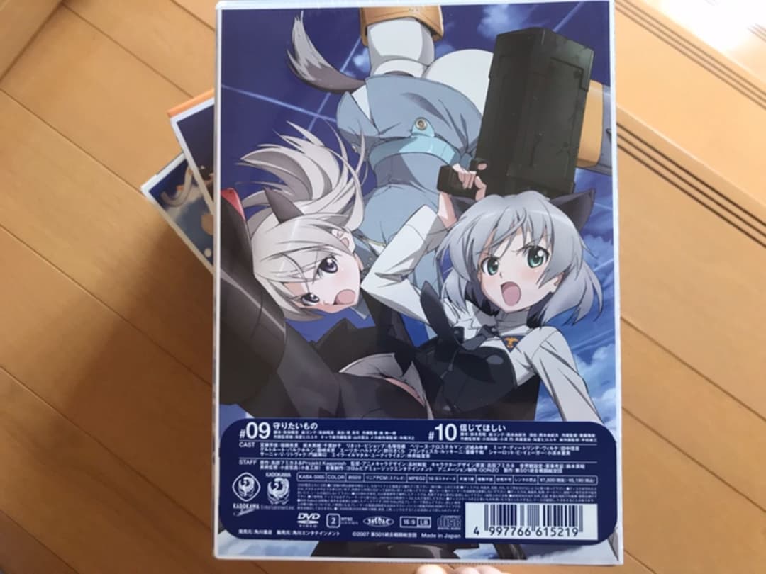 ストライクウィッチーズ　初回限定版DVD 1〜6巻