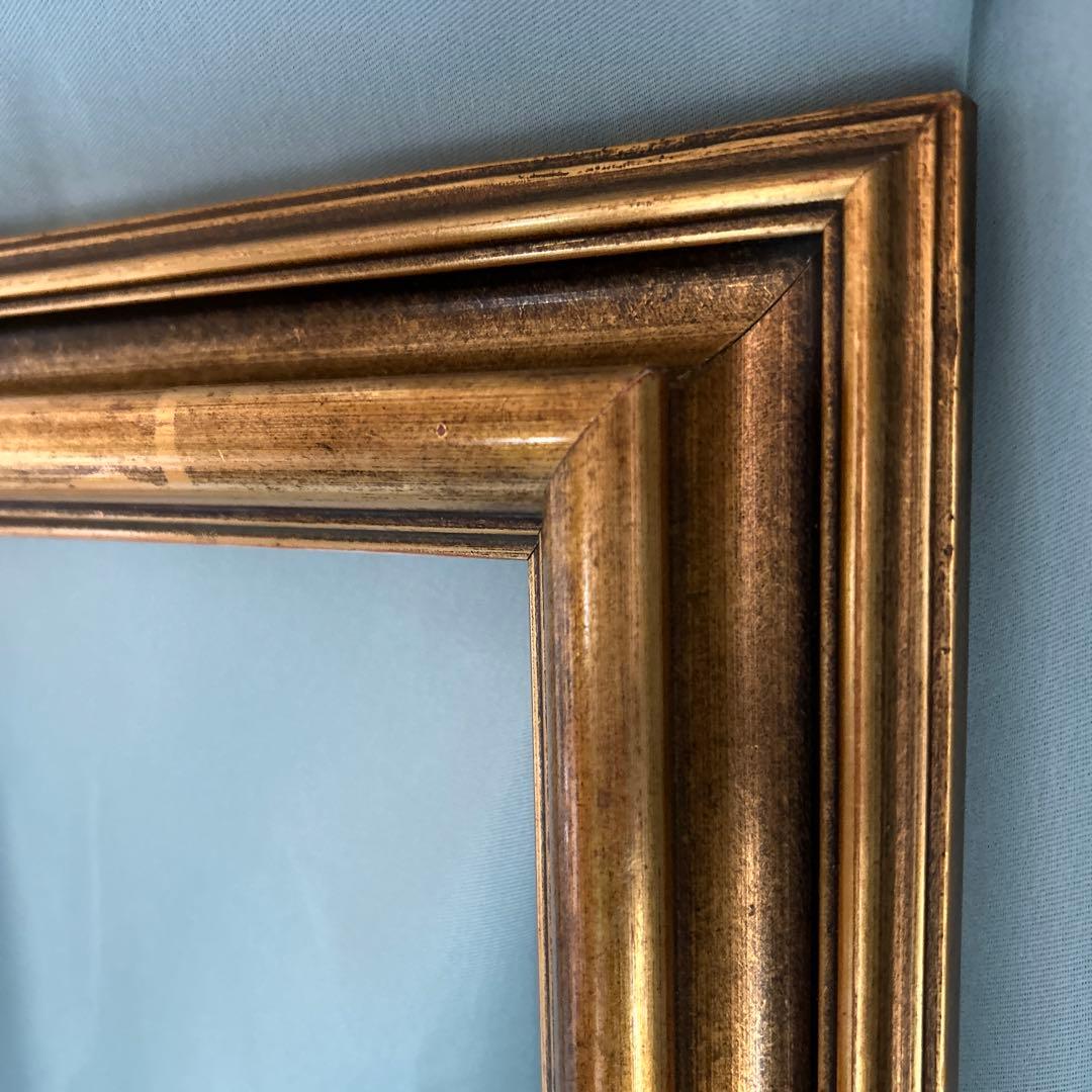 額縁　金色　中サイズ　ビンテージ、アンティーク調