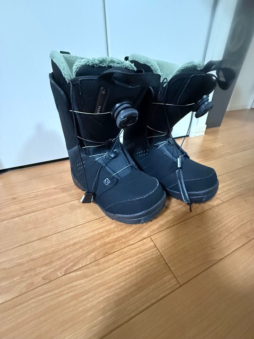 Salomon PEALA 23㎝　サロモン　スノーボードブーツ