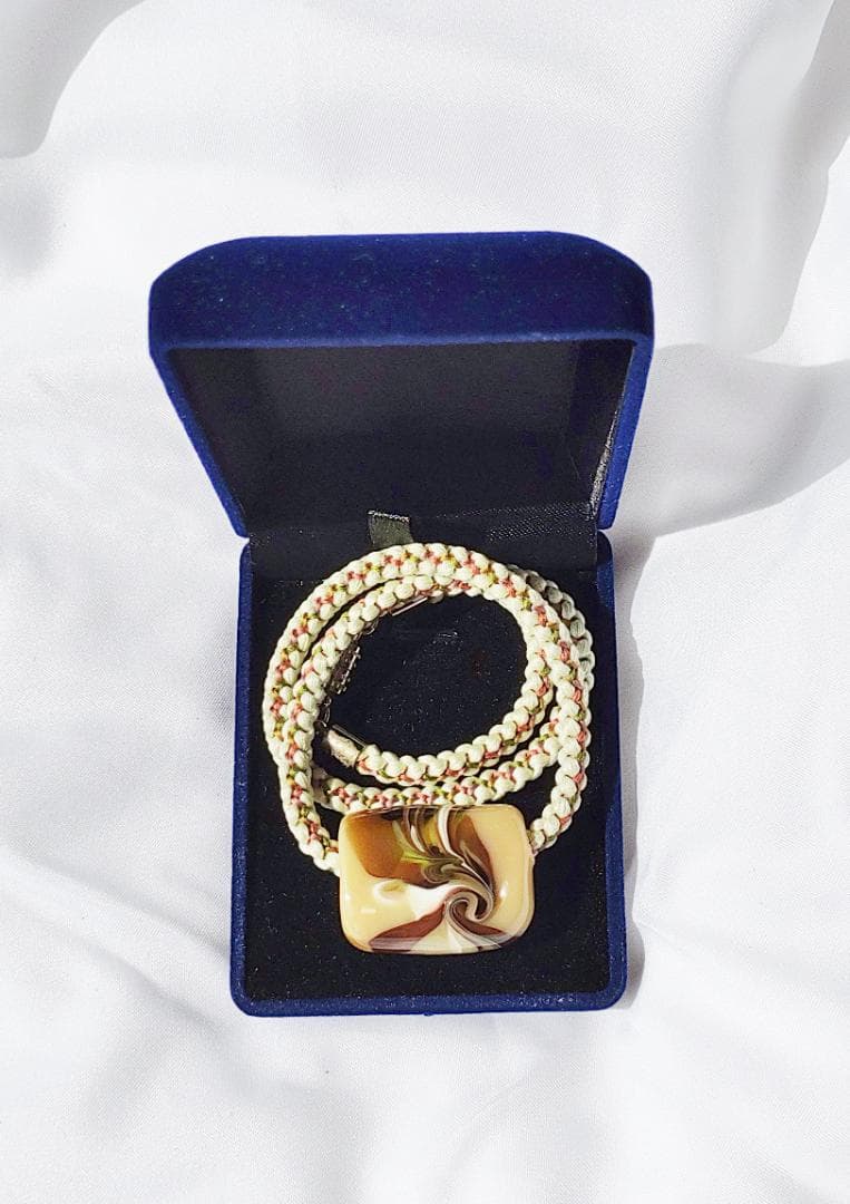 吉田正子トンボ玉（貳拾參）　「江戸組み紐」ネックレス　ガラス玉に込めた日本画