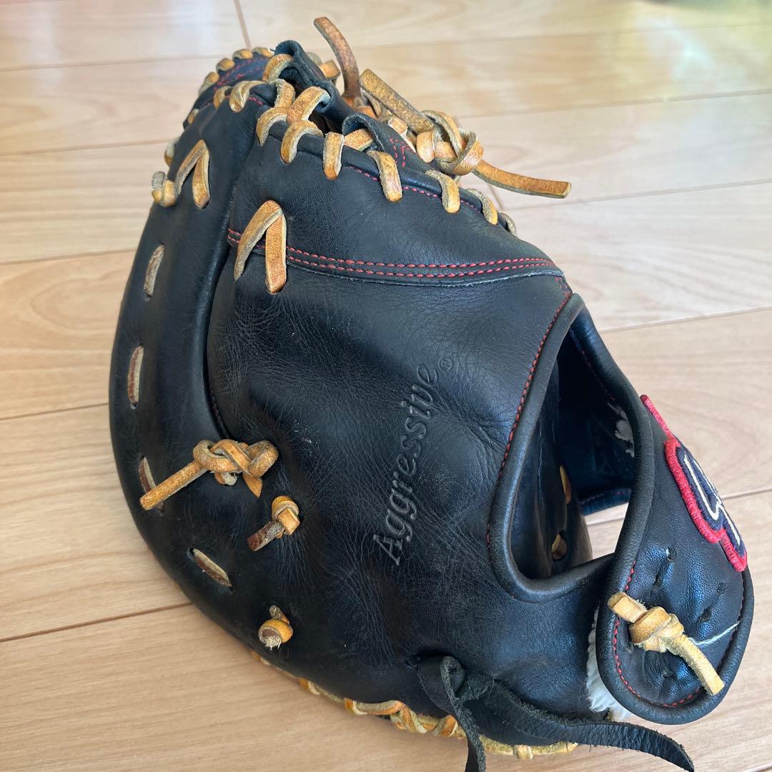 Slugger 野球用グローブ 黒